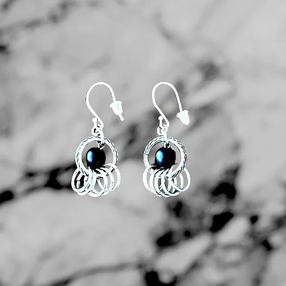 EUC! UNIQUE BLACK AND SILVER CIRCLES DROP EARRINGS - Picture 2 of 7